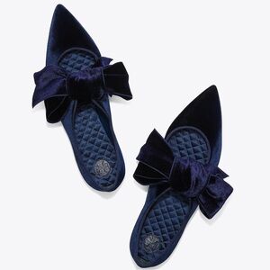 NWT Tory Burch Elegant Navy Velvet Vallet Shoes Flat Size 6.5M Bow